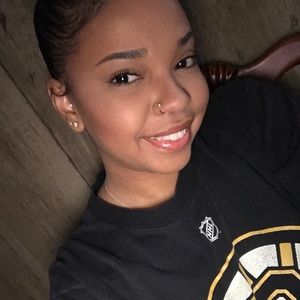 Meet your Posher, Ida